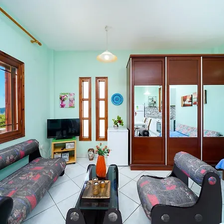 Melina 2 Apartman Kínira