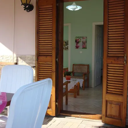 Melina 2 Apartman Kínira