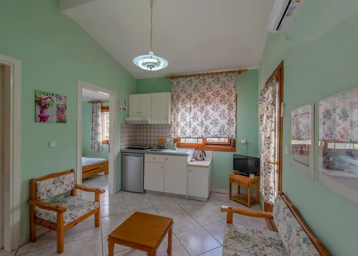 Melina 2 Κοίνυρα