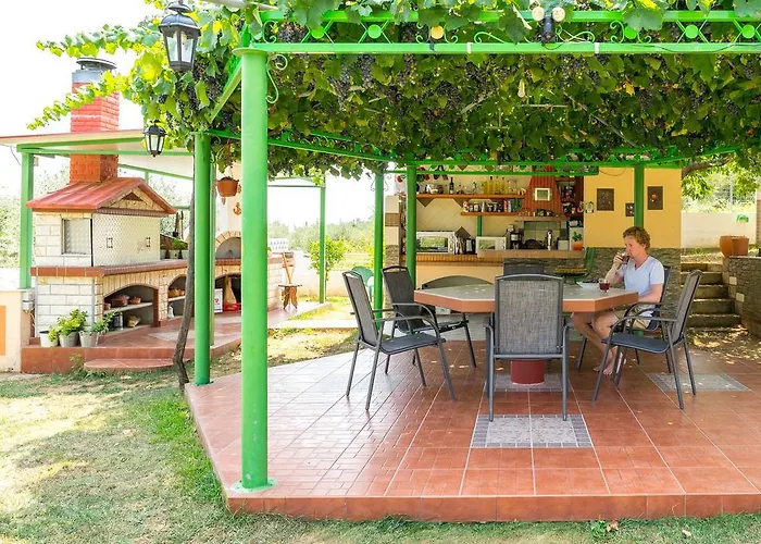 Διαμέρισμα Melina 2 Κοίνυρα